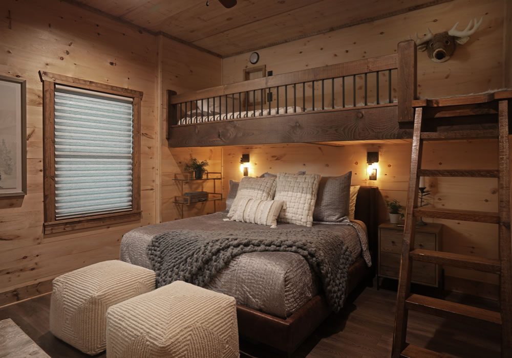 Guest Bunk in mountain home